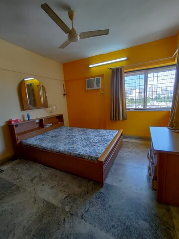 2 BHK Apartment For Rent in Mandar Apartments, Andheri West
