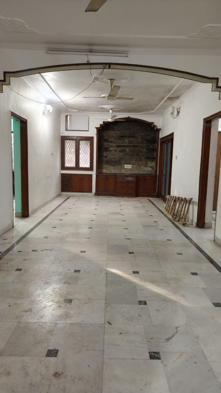 undefined, avasiya-kalyankari-sanstha 3 Bedroom 1100 Sq.Ft. Builder Floor In Lajpat Nagar Delhi 8560423