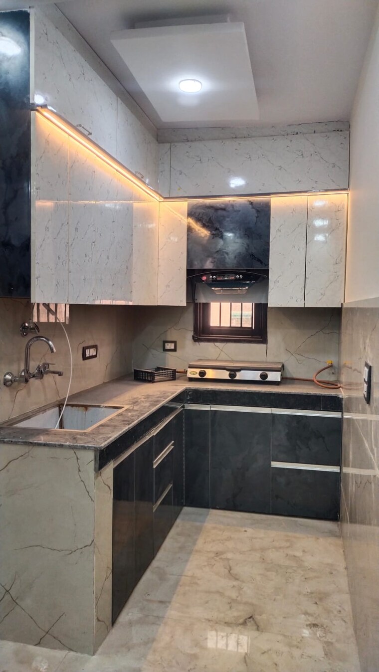 Kitchen, vipin garden 3 Bedroom 810 Sq.Ft. Builder Floor In Vipin Garden Delhi 8560432