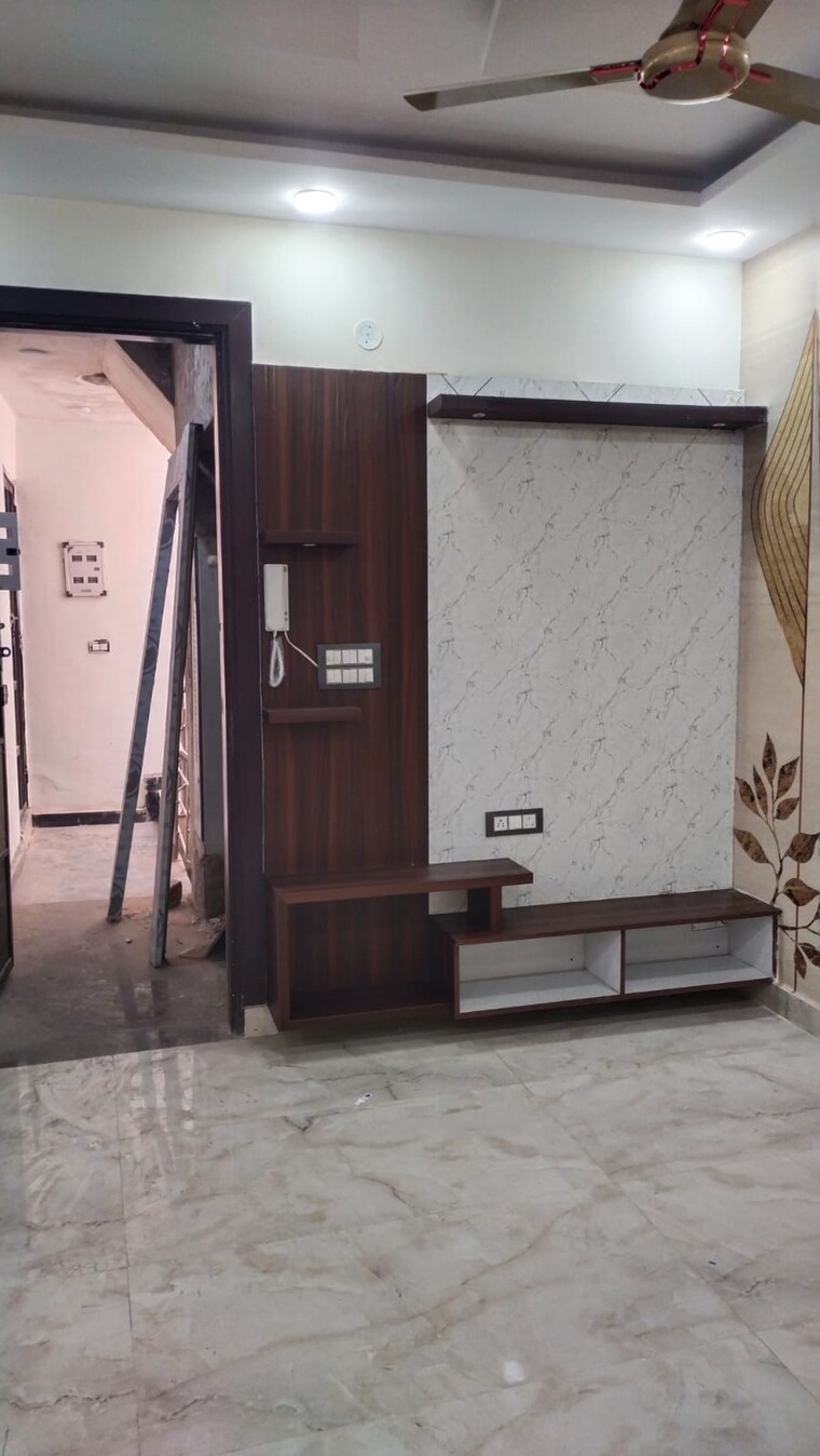 Living Room, vipin garden 3 Bedroom 810 Sq.Ft. Builder Floor In Vipin Garden Delhi 8560432