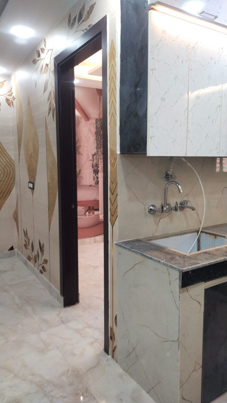 Kitchen, vipin garden 3 Bedroom 810 Sq.Ft. Builder Floor In Vipin Garden Delhi 8560432