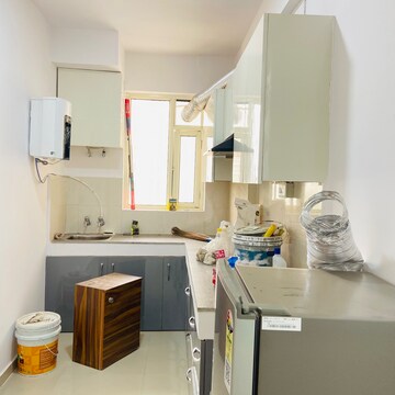 Team Area in 2 BHK Apartment at Pyramid Elite, Nawada Fatehpur – for Rent