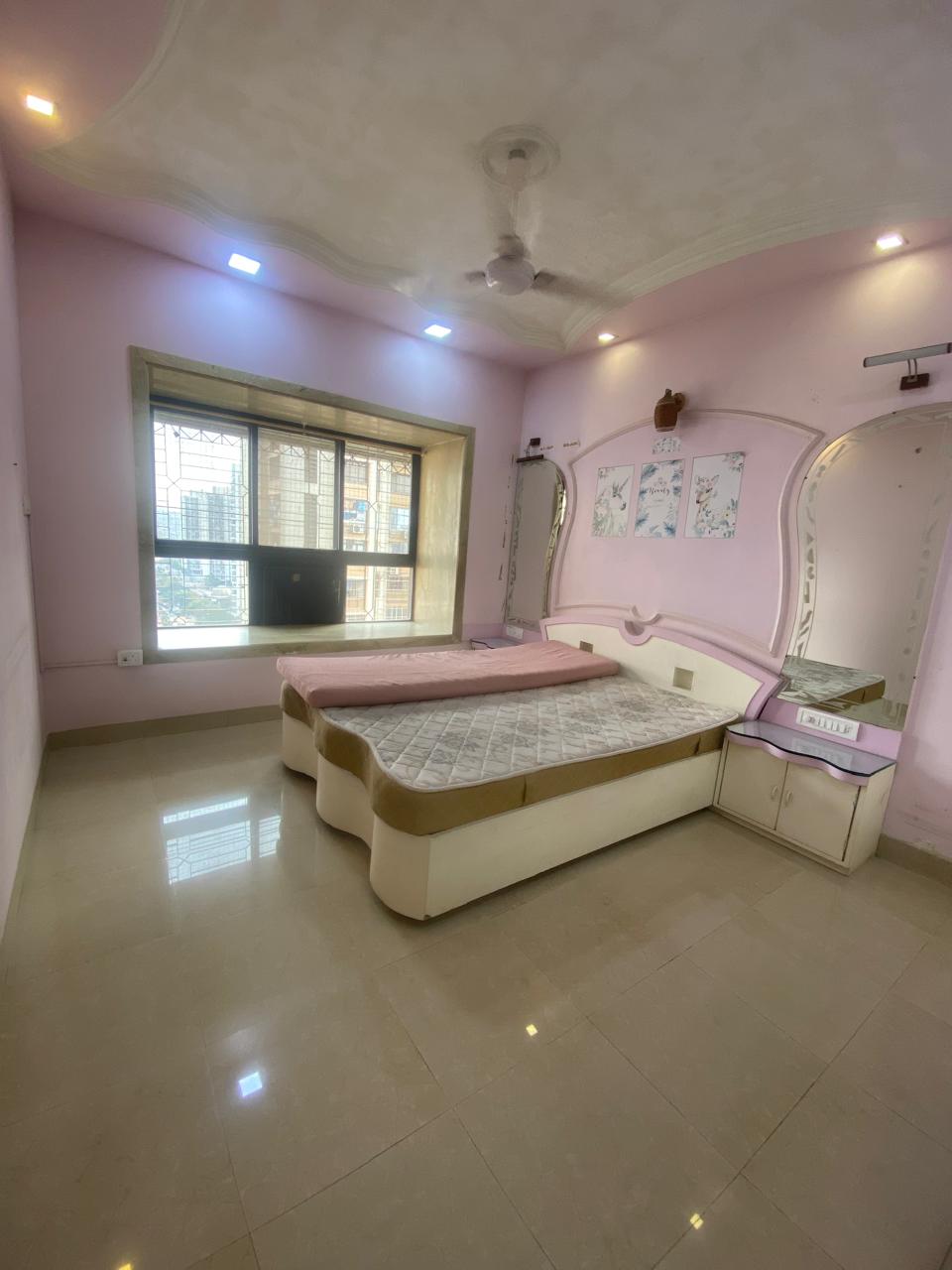 2 BHK Apartment For Rent in Lokhandwala Whispering Palms