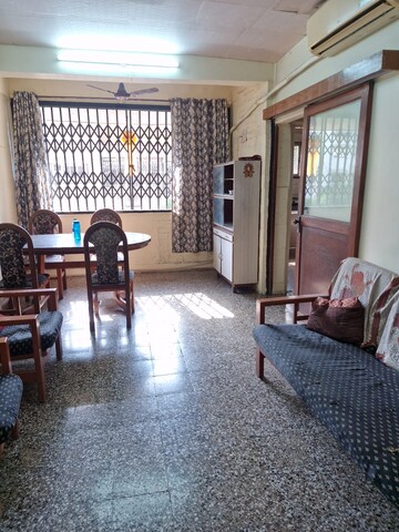 2 BHK Apartment For Rent in Yashodhan Apartments Andheri, Andheri West