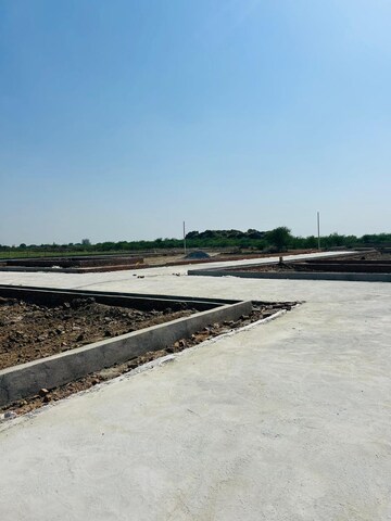  Plot – Exterior View View at Gosainganj - for Sale