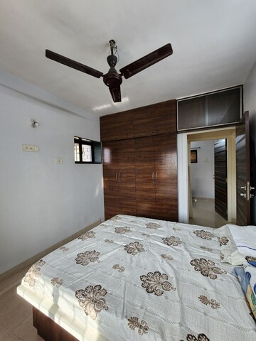 Bedroom in 2 BHK Apartment at Anita Nagar Chs, Kandivali East – for Rent