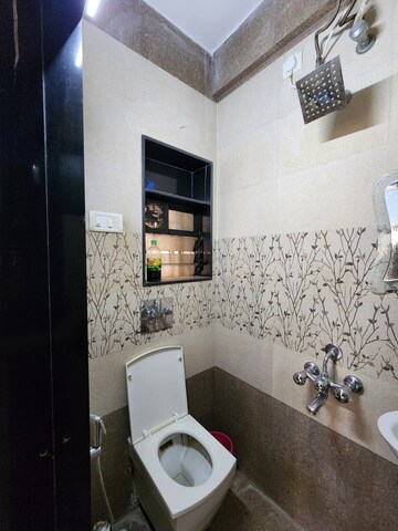Bathroom in 2 BHK Apartment at Anita Nagar Chs, Kandivali East – for Rent