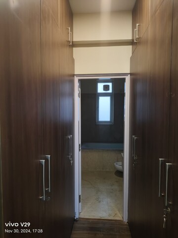 3 BHK Apartment For Rent in Eros Wembley Estate, Sector 50