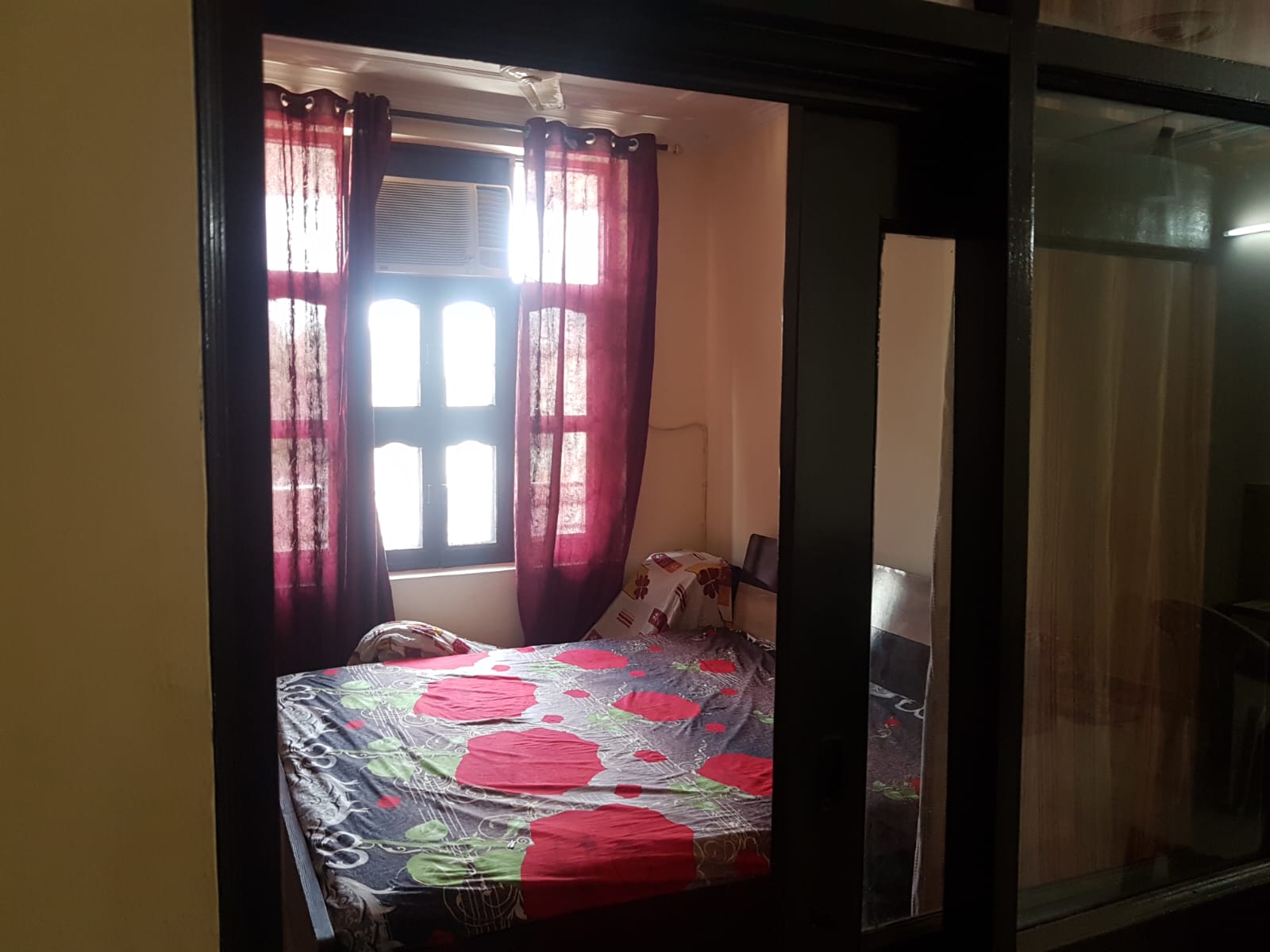 1 BHK Builder Floor For Rent in Sector 39