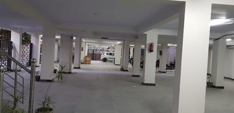  Parking, sector 1 greater noida 3 Bedroom 1500 Sq.Ft. Builder Floor In Sector 1 Greater Noida Greater Noida 8560515