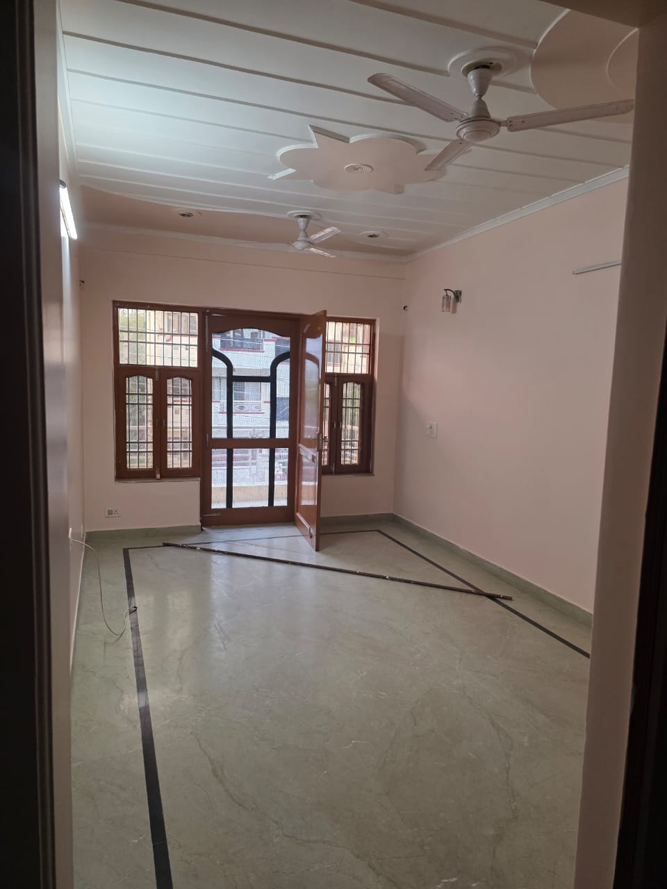 3 BHK + Pooja Room Builder Floor For Rent in SS Mayfield Gardens