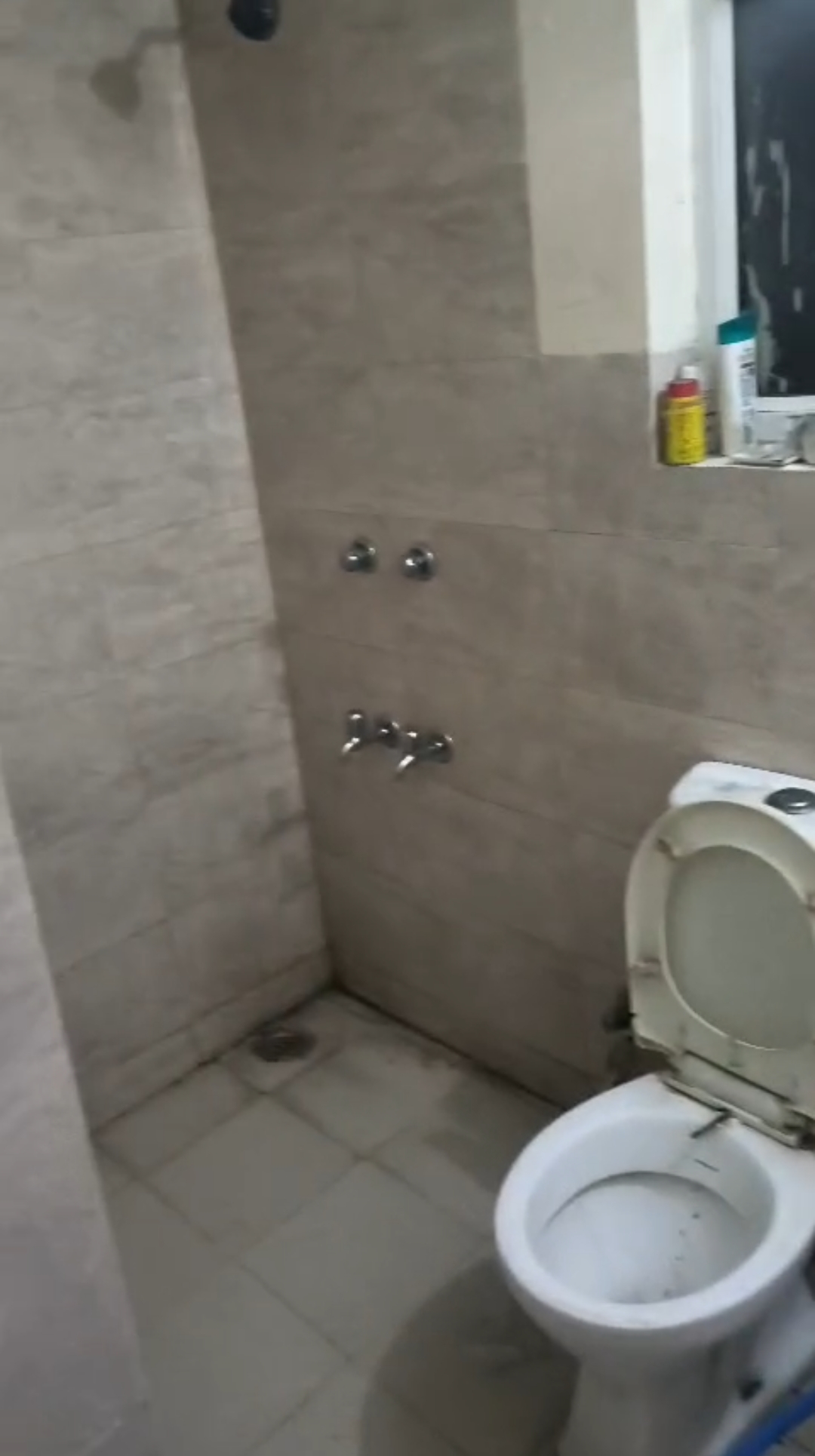 2 BHK 808 Sq.Ft. Apartment in Wave Dream Homes