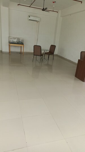  Shop For Sale in Jai Ambey Jagdish Puram, Raj Nagar Extension