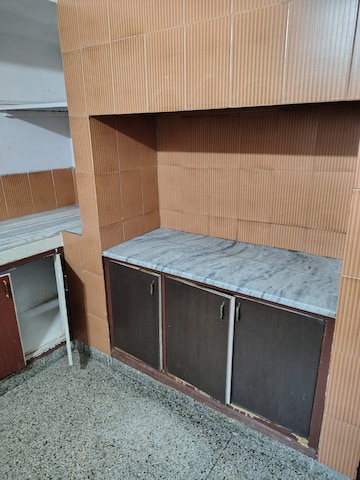 Kitchen in 2 BHK Builder Floor at Sector 15 – for Rent