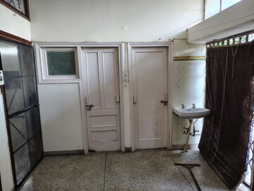 Building Lobby in 2 BHK Builder Floor at Sector 15 – for Rent