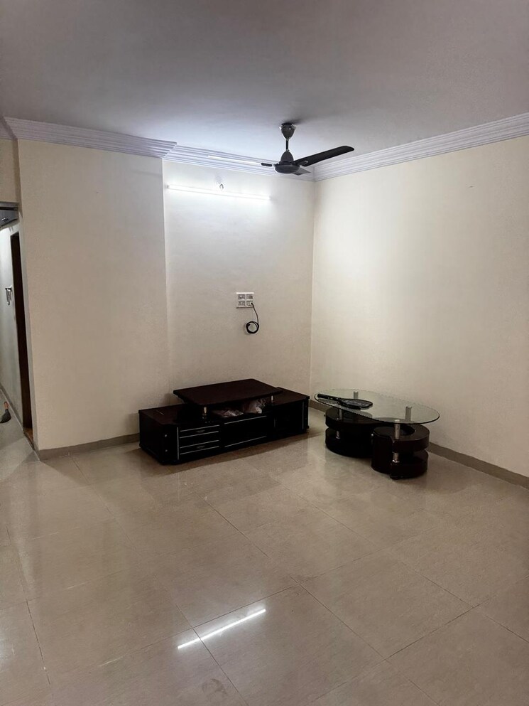 Room, runwal-garden-city 3 Bedroom 875 Sq.Ft. Apartment In Balkum Pada Thane 8560589