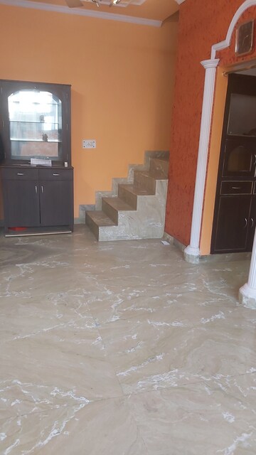 Kitchen in 1.5 BHK Apartment at Uma Cooperative Society, Mayur Vihar 1 – for Rent