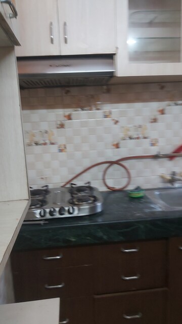 Bathroom in 1.5 BHK Apartment at Uma Cooperative Society, Mayur Vihar 1 – for Rent