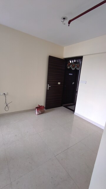 2 BHK Apartment For Rent in Ajmera New Era, Kalyan West