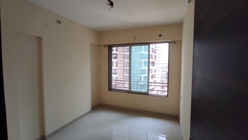 Room in 2 BHK Apartment at Ajmera New Era, Kalyan West – for Rent