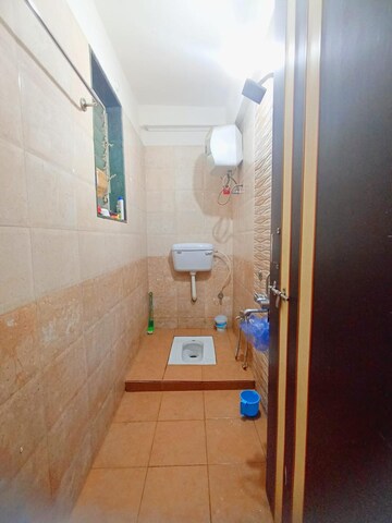 Attached Bathroom in 2 BHK Apartment at Chandan Nagar – for Rent