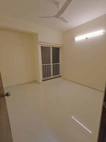 Room in 2 BHK Apartment at Sai Innovision 7 Avenues, Balewadi – for Rent