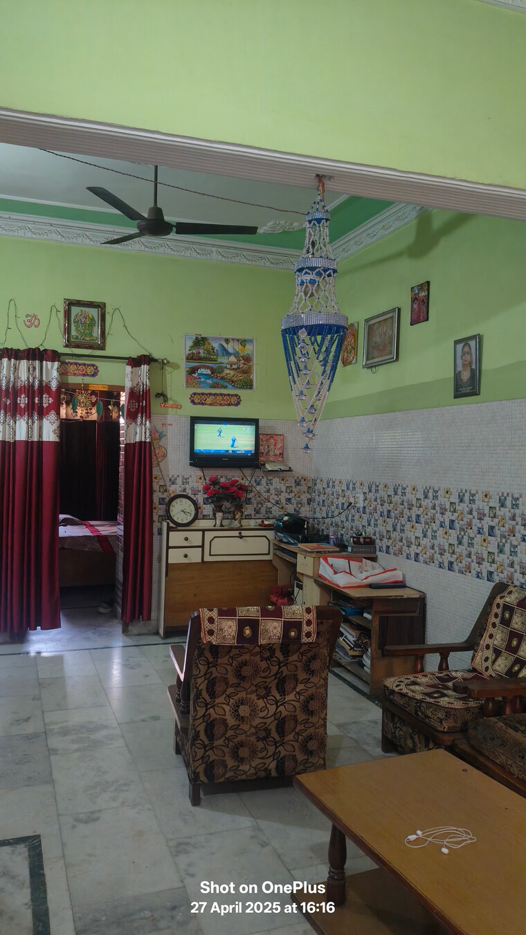 Living Room, dhakoli 6 Bedroom 100 Sq.Yd. Independent House In Dhakoli Zirakpur 8560716