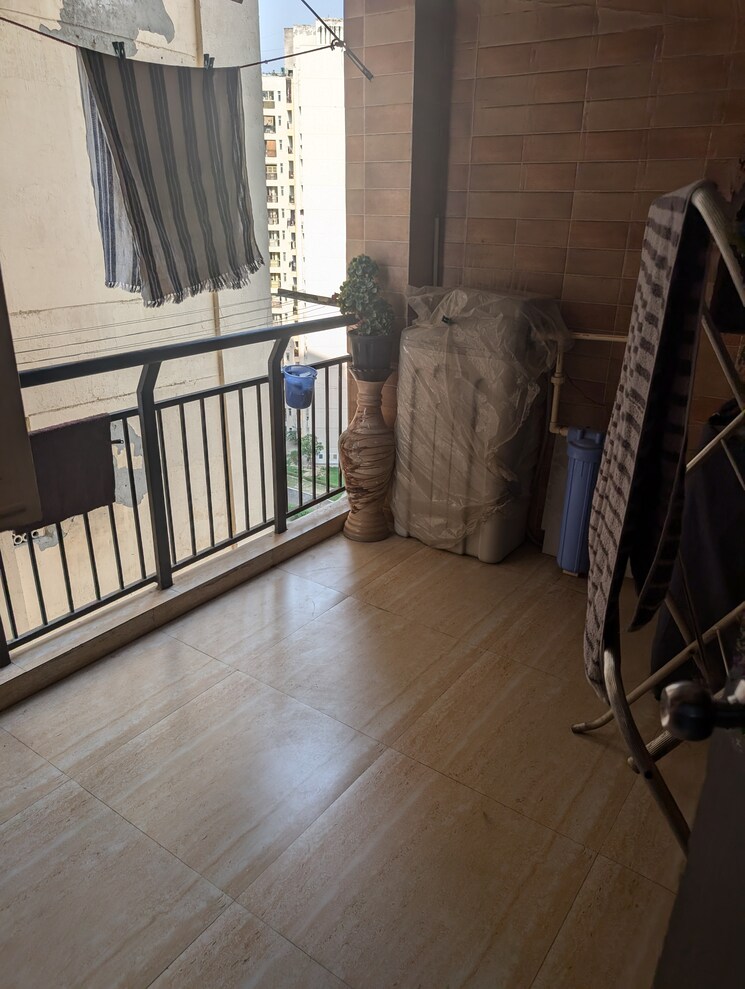 Balcony, jaypee-wish-town-klassic 3 Bedroom 1565 Sq.Ft. Apartment In Sector 134 Noida 8560929