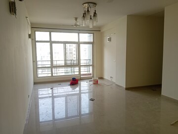 Room in 2 BHK Apartment at Omaxe Grand, Sector 93b – for Rent