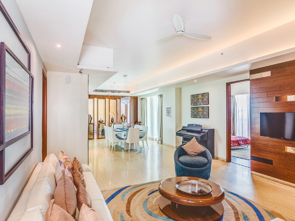 4 BHK + Study Room Apartment For Sale in Mahagun My Laagoon