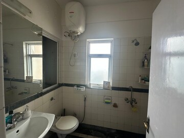 Bathroom in 2 BHK Apartment at DLF Regency Park I, Dlf Phase iv – for Rent