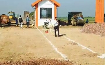 Plot For Sale in Ajhai Khurd