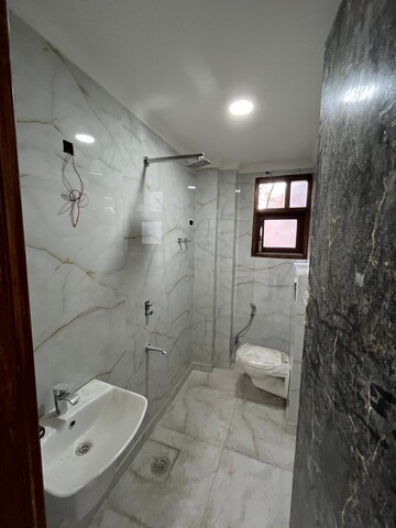 Bathroom in 1 BHK Builder Floor at Saket – for Rent