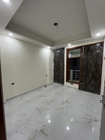 1 BHK Builder Floor For Rent in Saket