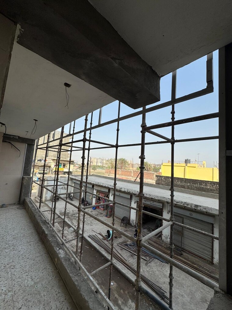 undefined, sector 73 4 Bedroom 1850 Sq.Ft. Apartment In Sector 73 Noida 8561213