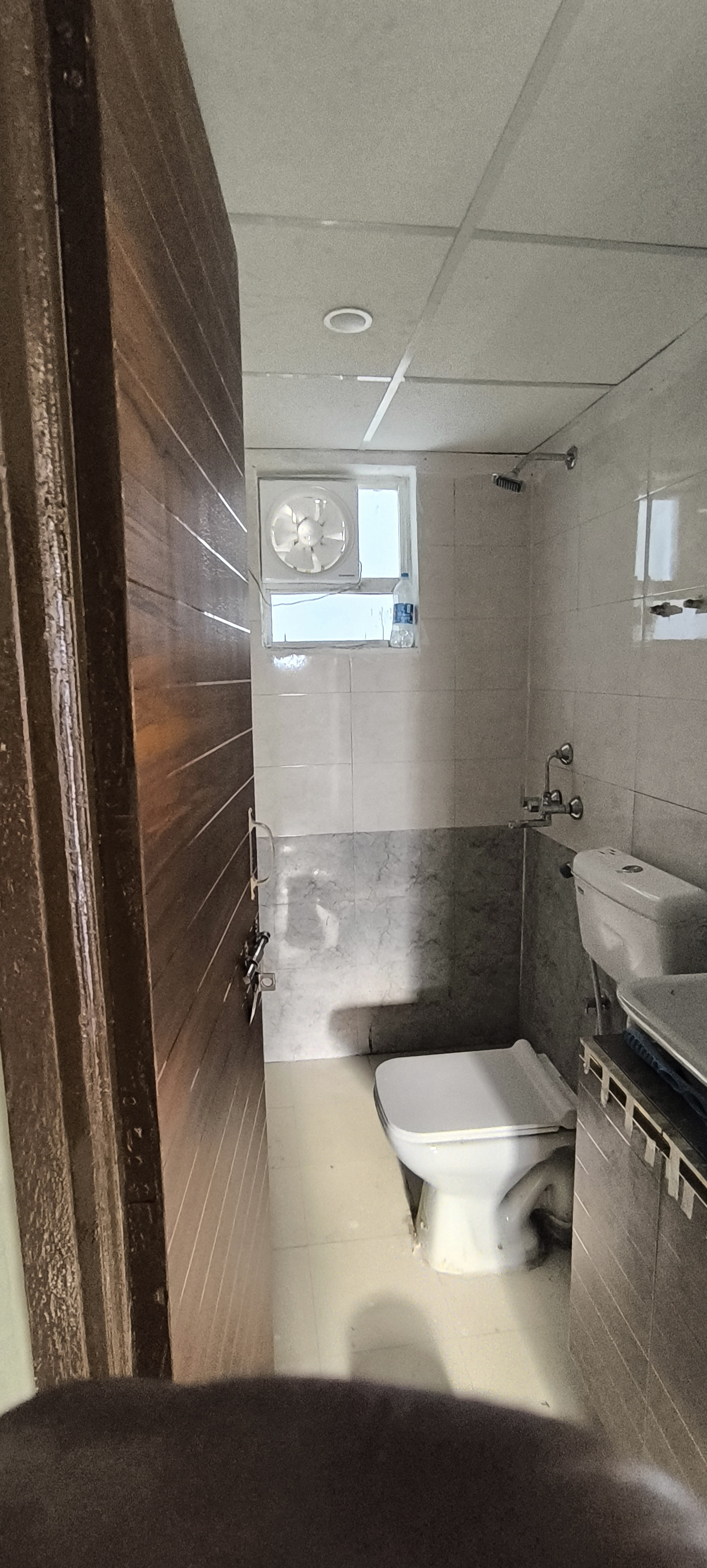 Bathroom in 3 BHK Apartment at ROF Aalayas Phase 2, Sector 102 – for Rent