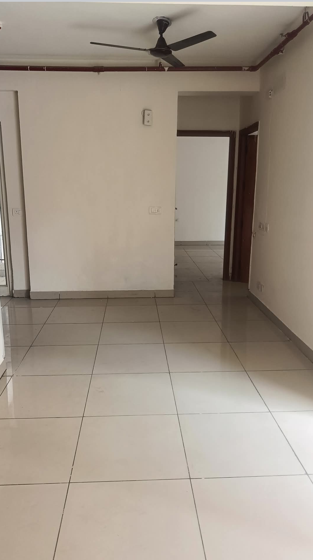 2 BHK Apartment For Rent in Panchsheel Greens II