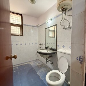 Bathroom in 3 BHK Builder Floor at Uppal Southend, Sector 49 – for Sale