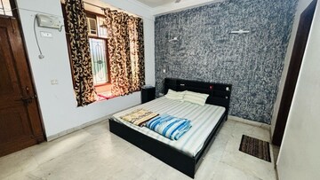 Bedroom in 3 BHK Builder Floor at Sushant Lok 3, Sector 57 – for Rent