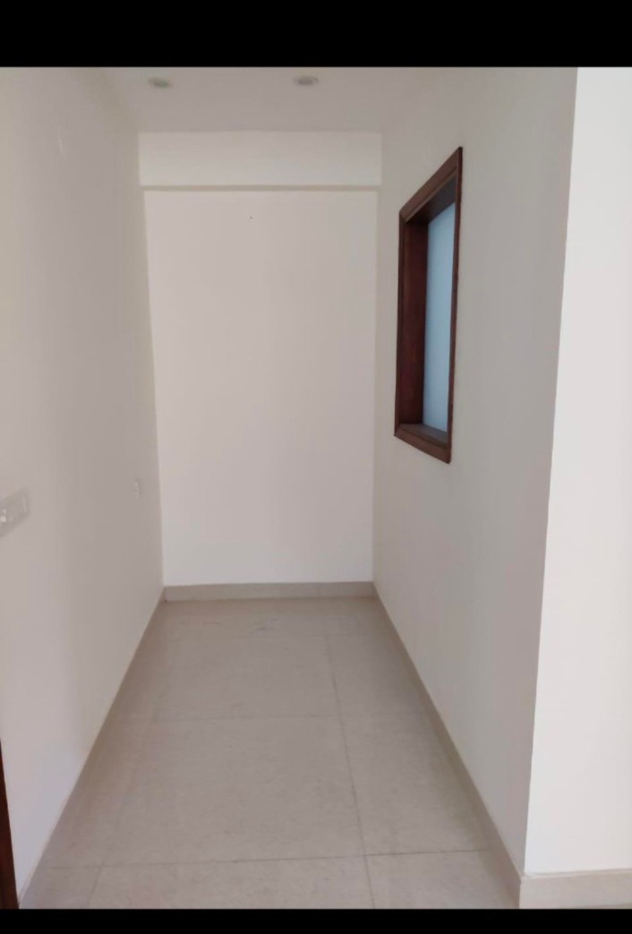 3 BHK 2200 Sq.Ft. Builder Floor in Milan CGHS
