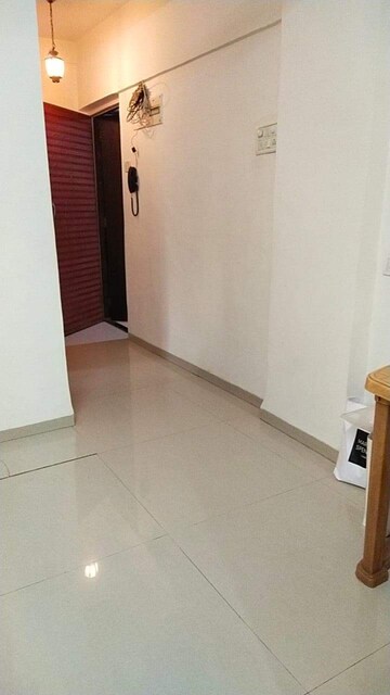 Room in 2 BHK Apartment at Hiranandani Powai Park, Powai – for Rent