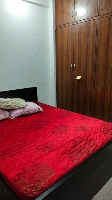 Bedroom in 2 BHK Apartment at Hiranandani Powai Park, Powai – for Rent