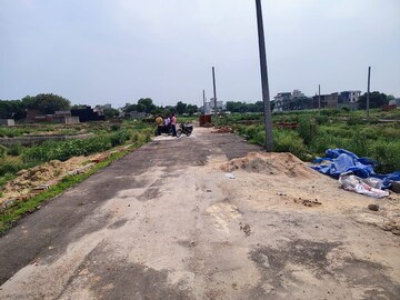  Plot For Sale in Select City Residency, Tilapta