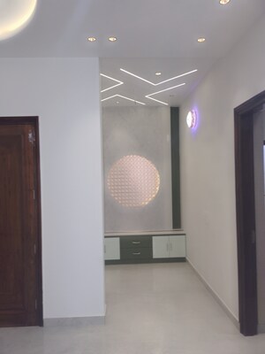 Room in 5 BHK Independent House at Sector 125 – for Sale