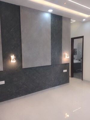 Room in 5 BHK Independent House at Sector 125 – for Sale