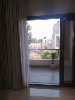 Room in 5 BHK Independent House at Sector 125 – for Sale