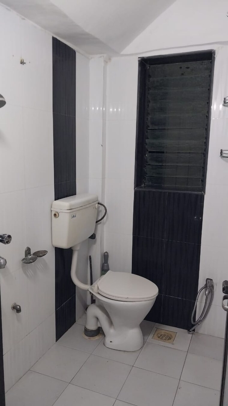 Bathroom, sai-samarth-apartment-malad 1 RK 250 Sq.Ft. Apartment In Malad West Mumbai 8561440