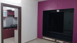 Room in 1 RK Apartment at Sai Samarth Apartment Malad, Malad West – for Sale