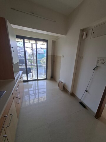 Room in 2 BHK Apartment at Ashmita Apartments, Khar West – for Sale