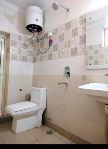 2 BHK Builder Floor For Rent in RWA Residential Society Sector 46, Sector 46